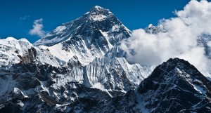 सगरमाथामा हिमनदी तीव्र गतिमा पग्लिन थाल्यो